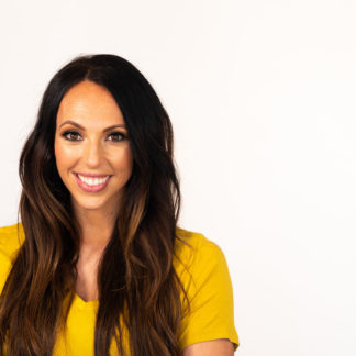 Low Carb for the Busy, Tired, Aching, and Overwhelmed: An Easy-to-Digest Low Carb Guide to Reduce Pain, Inflammation, and Weight.